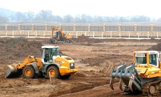 Планировка участка бульдозером в Набережных Челнах от 923 руб. Цены за м2 - 2Землекопа-Нбр